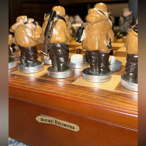 Ducks Unlimited Chess Set Waterfowl Hunters 2005/2006 Rare Vintage Collectors - Picture 4 of 8